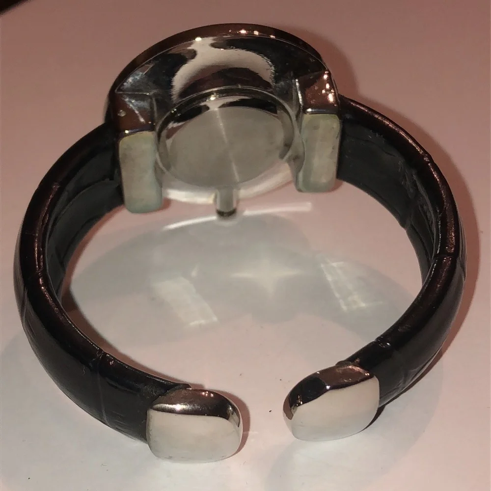 Mother of Pearl Look Classic Black Cuff Watch New Battery Wristwatch